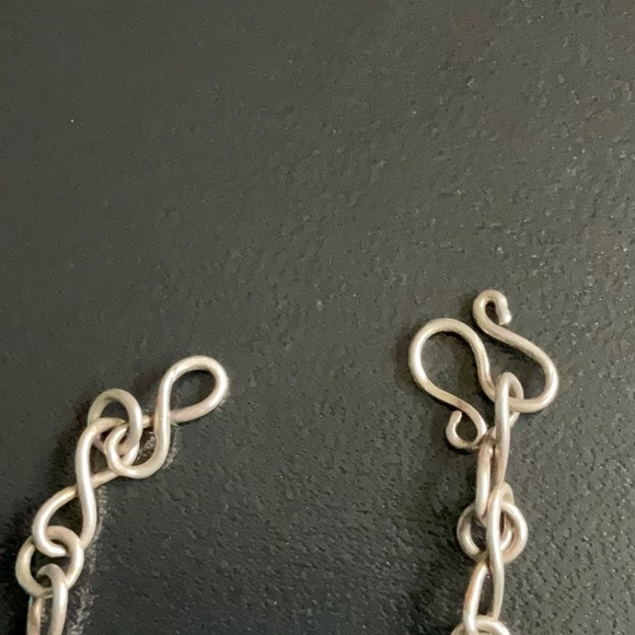 7” Sterling silver Firth Bridge artisan bracelet - Picture 3 of 4